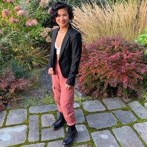 Meet your Posher, Alice